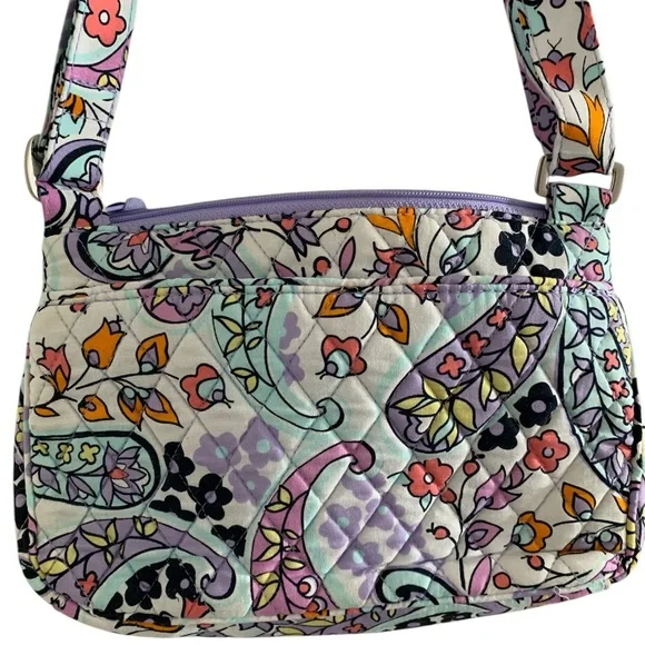 Vera Bradley Quilted Floral Shoulder / Crossbody Bag - Picture 6 of 7